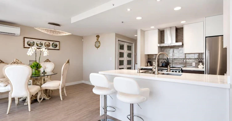 455 Beach Crescent, Vancouver, BC, V6Z 3E5 - 4