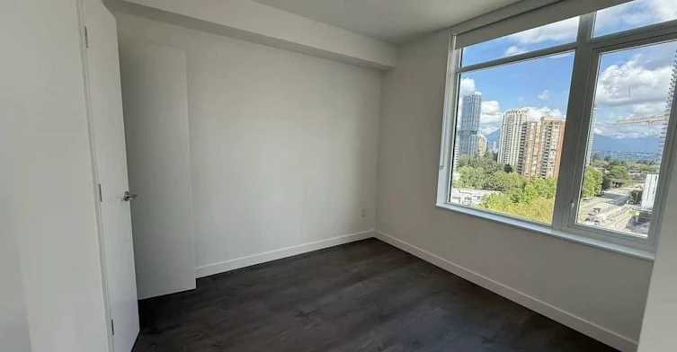 6468 Willingdon Avenue, Burnaby, BC, V5H 0L3 - 6