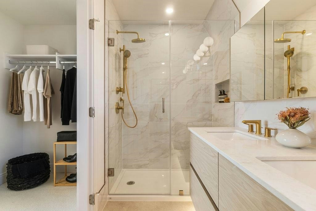 221-7789 Yukon Street, Vancouver, BC, V5X 2Y4 - 16