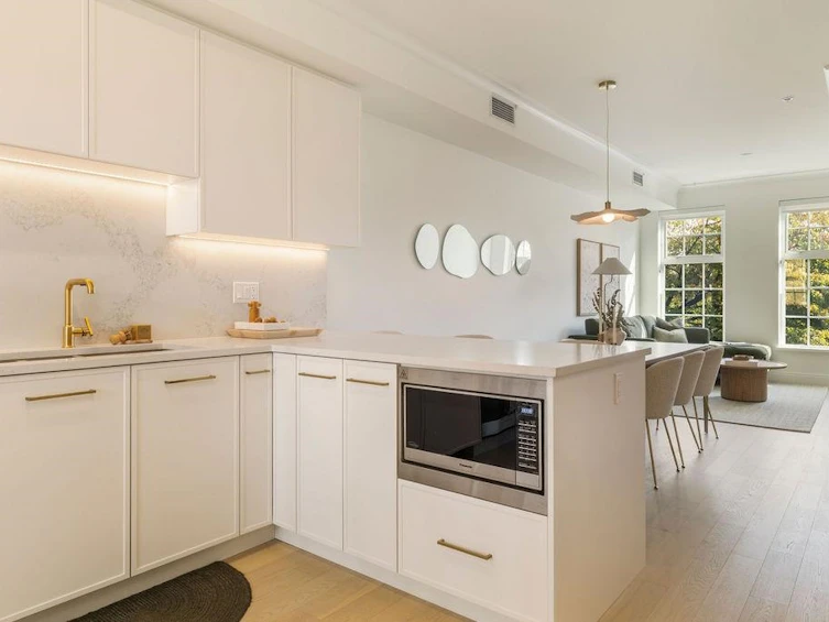 221-7789 Yukon Street, Vancouver, BC, V5X 2Y4 - 10
