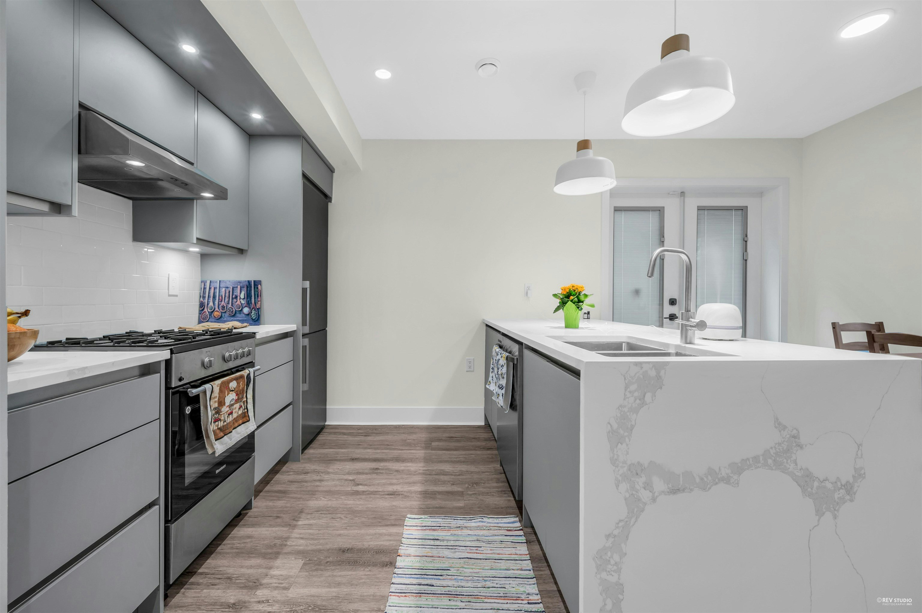 768 Garden Dr, BC, Vancouver, BC, V5L 0C9 - 16