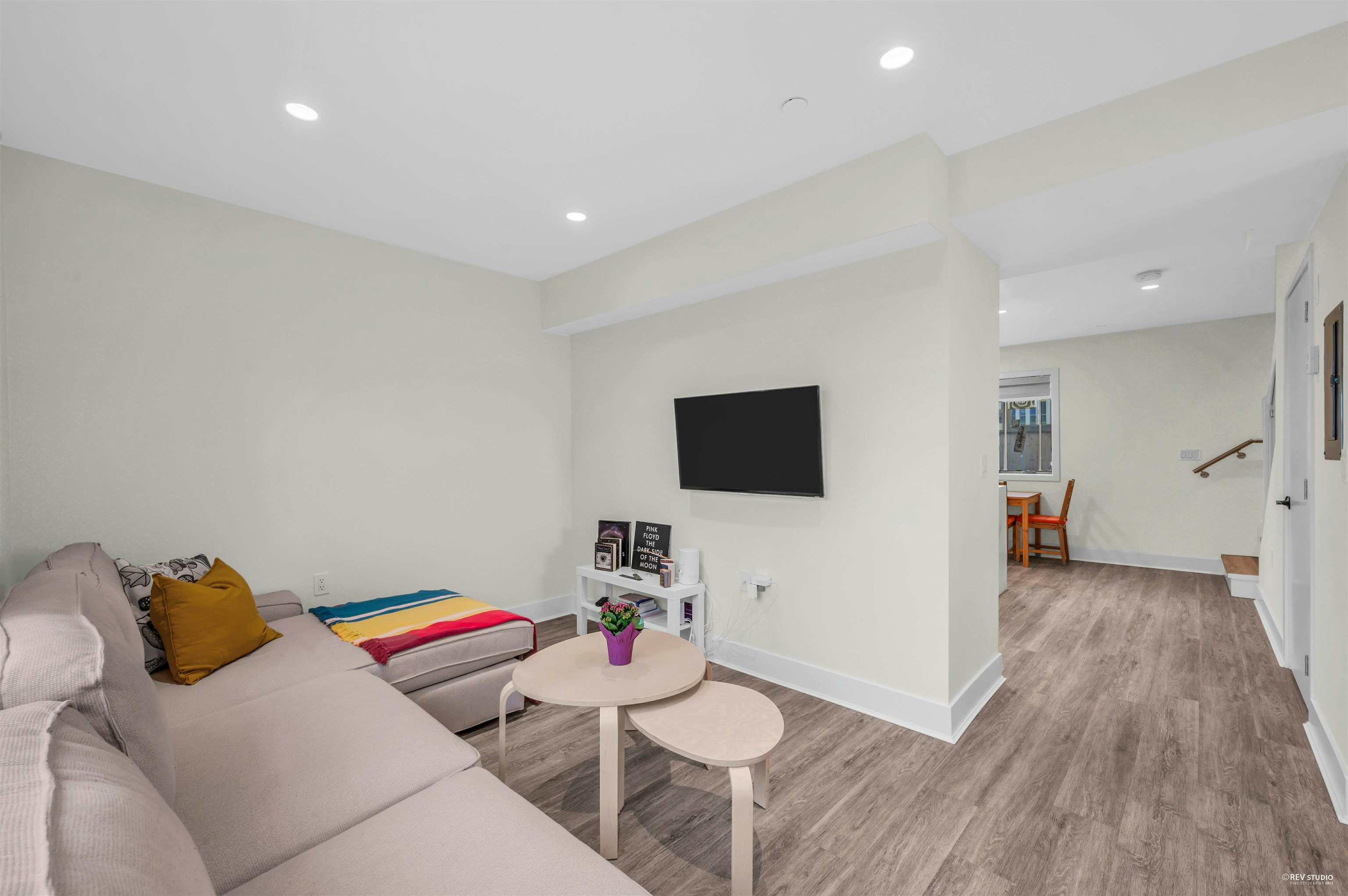 768 Garden Dr, BC, Vancouver, BC, V5L 0C9 - 6
