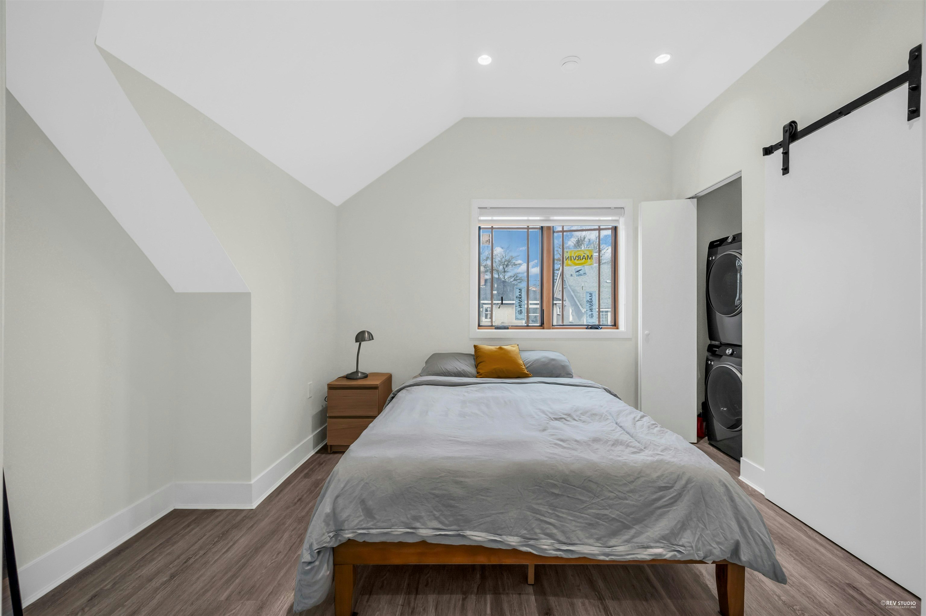 768 Garden Dr, BC, Vancouver, BC, V5L 0C9 - 11