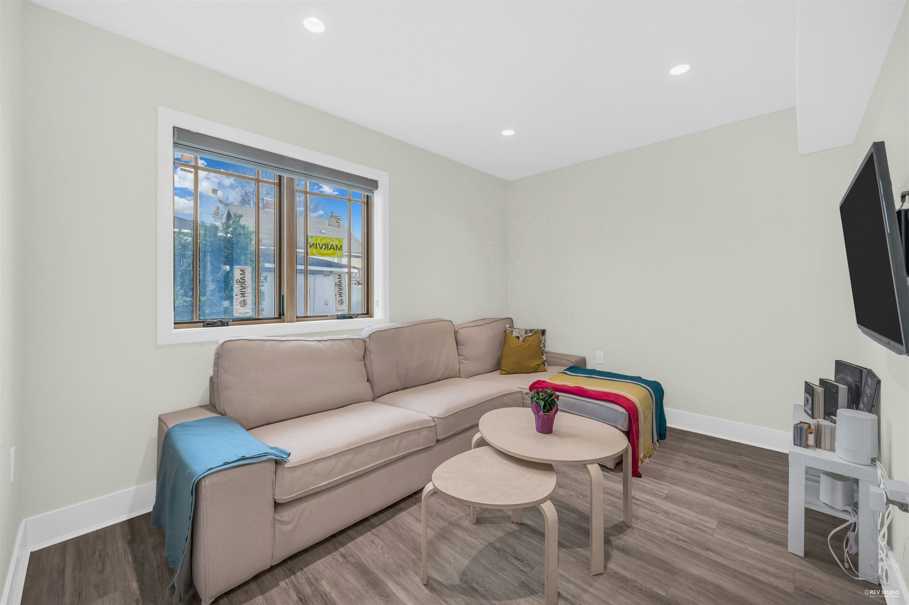 768 Garden Dr, BC, Vancouver, BC, V5L 0C9 - 4