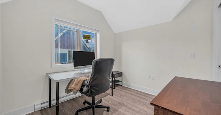 768 Garden Dr, BC, Vancouver, BC, V5L 0C9 - 13