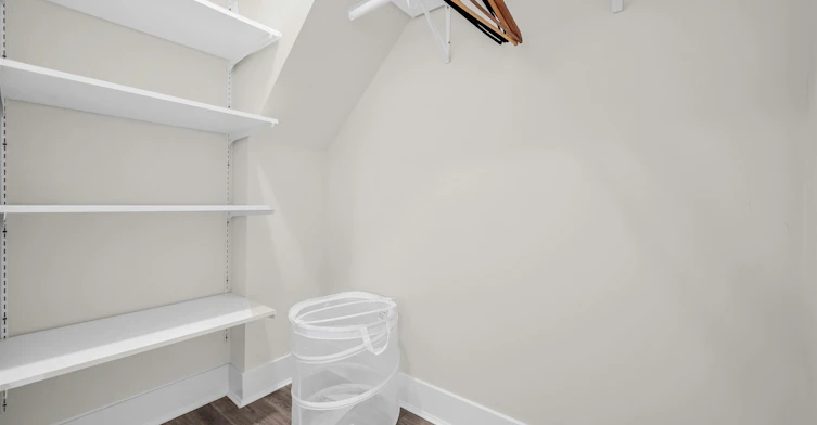 768 Garden Dr, BC, Vancouver, BC, V5L 0C9 - 9