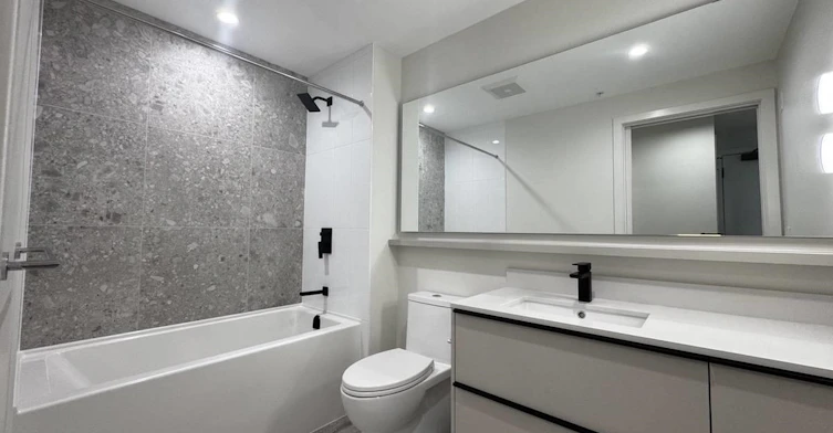 403-2015 St. Johns St BC, Port Moody, BC, V3H 0N5 - 9