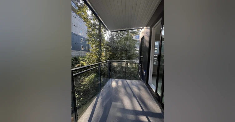 403-2015 St. Johns St BC, Port Moody, BC, V3H 0N5 - 6