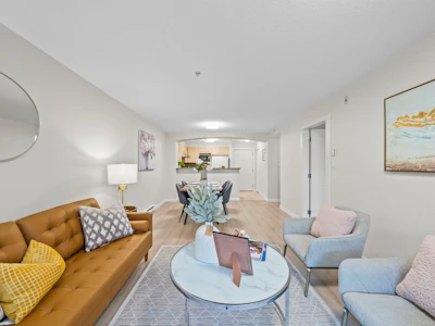 6106-5117 Garden City Road - 5