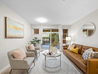 6106-5117 Garden City Road - 2