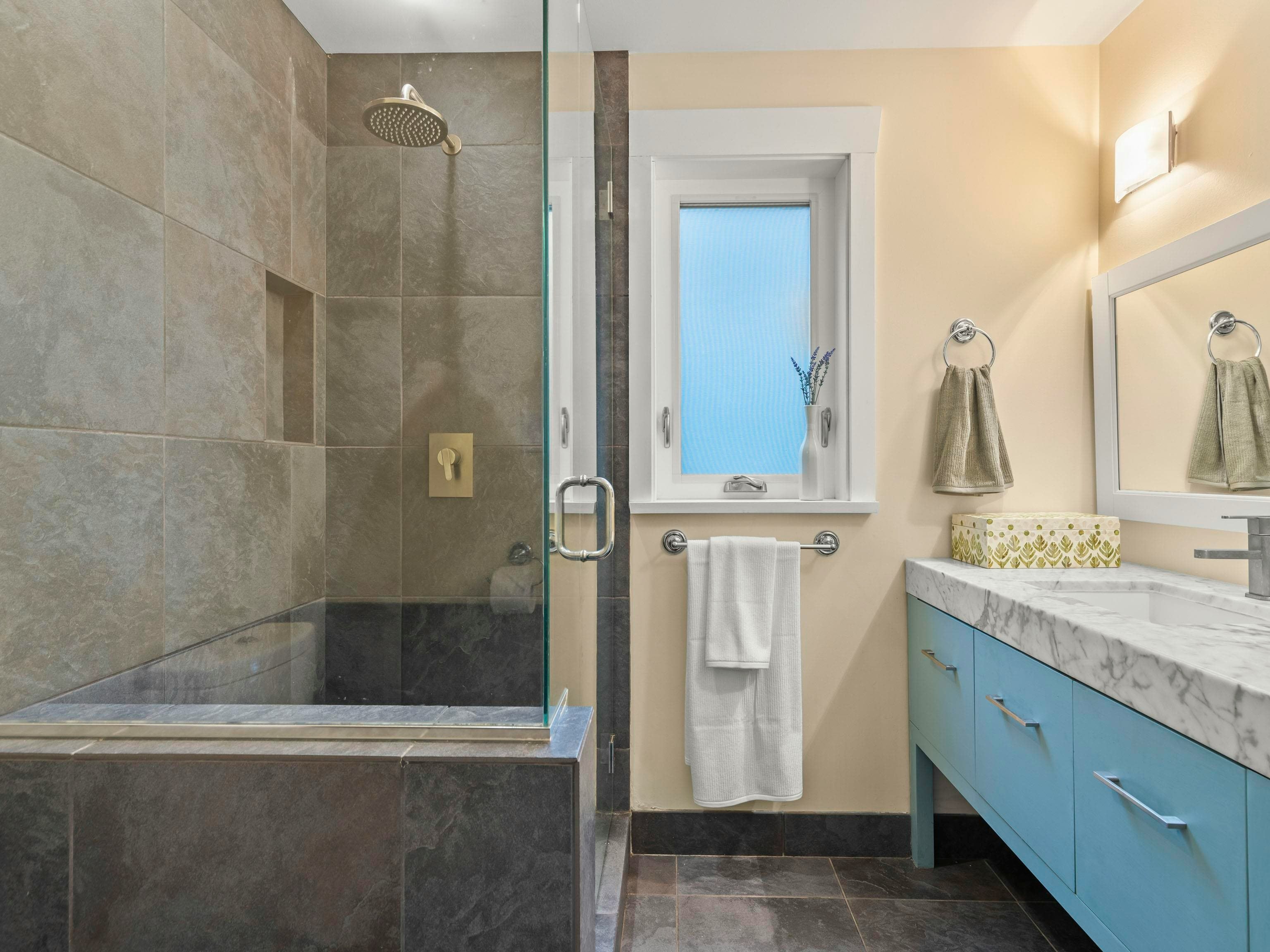 6252 Wellington Avenue, West Vancouver, BC, V7W 2H4 - 22