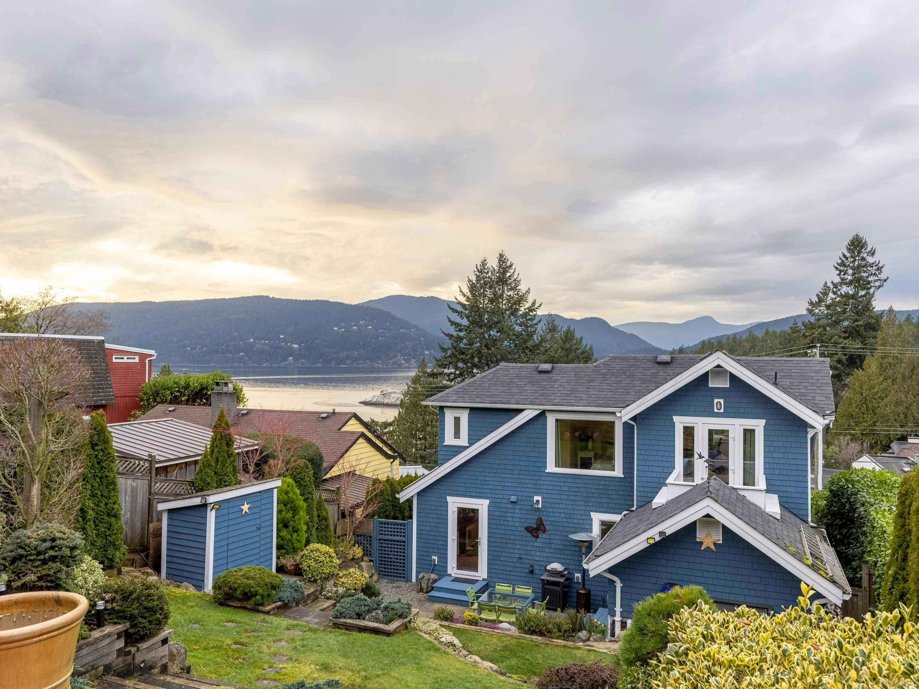 6252 Wellington Avenue, West Vancouver, BC, V7W 2H4 - 38