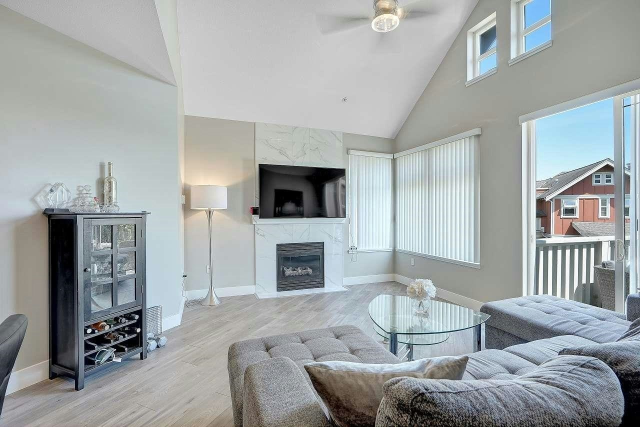 4th floor-15350 16a Avenue, Surrey, BC, V4A 1S9 - 3