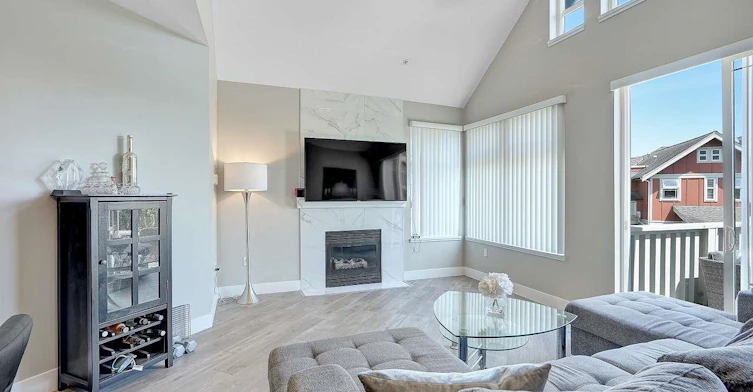 4th floor-15350 16a Avenue, Surrey, BC, V4A 1S9 - 3