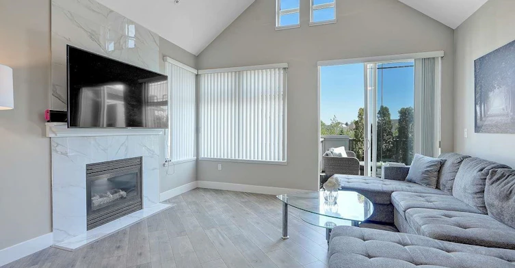 4th floor-15350 16a Avenue, Surrey, BC, V4A 1S9 - 2