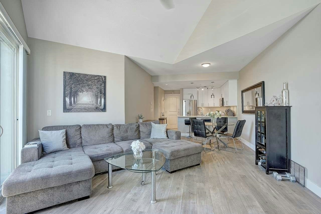 4th floor-15350 16a Avenue, Surrey, BC, V4A 1S9 - 4