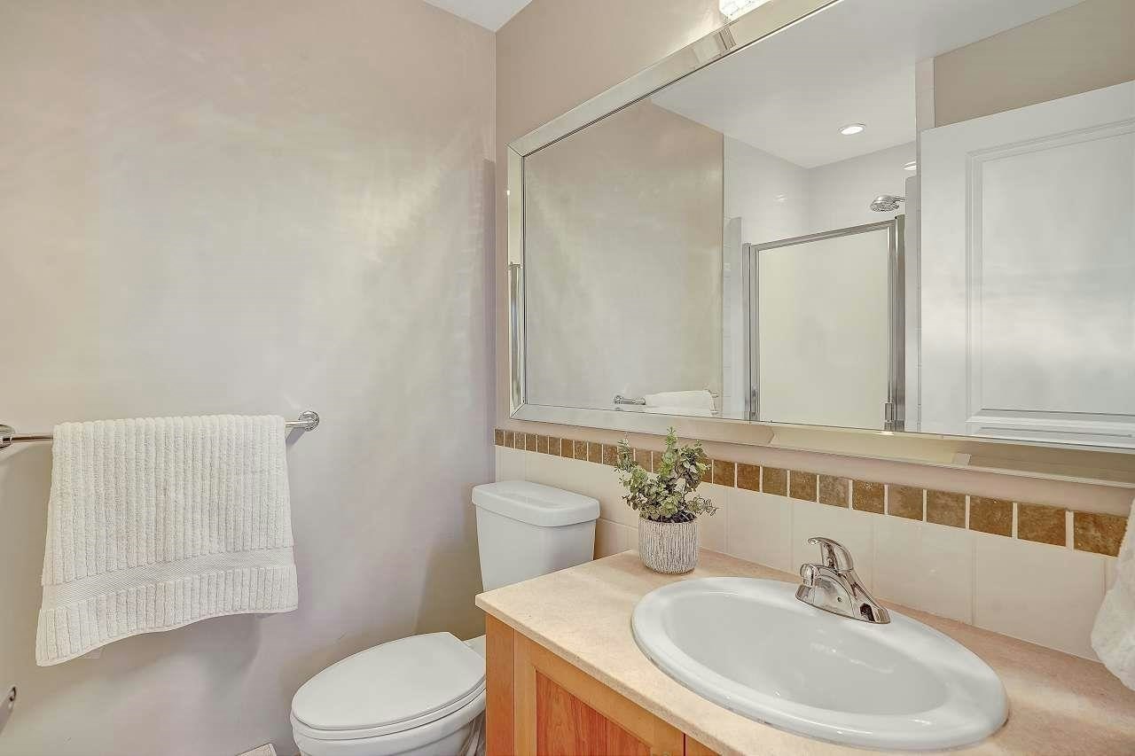 4th floor-15350 16a Avenue, Surrey, BC, V4A 1S9 - 16