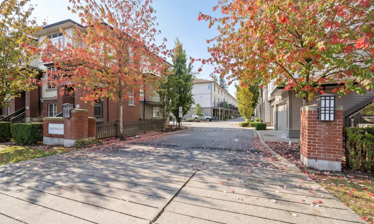 57-8355 164 Street