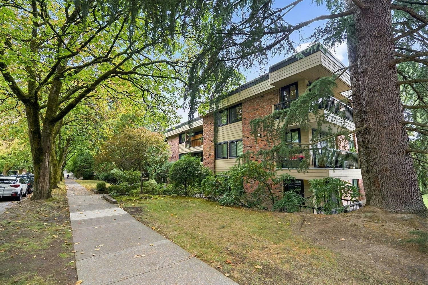 206-1717 13 Avenue, Vancouver, BC, V6J 2H2