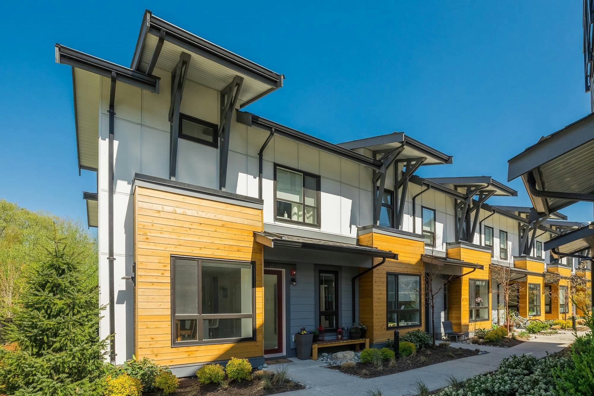 47-1188 Main Street, Squamish, BC, V8B 0Z3