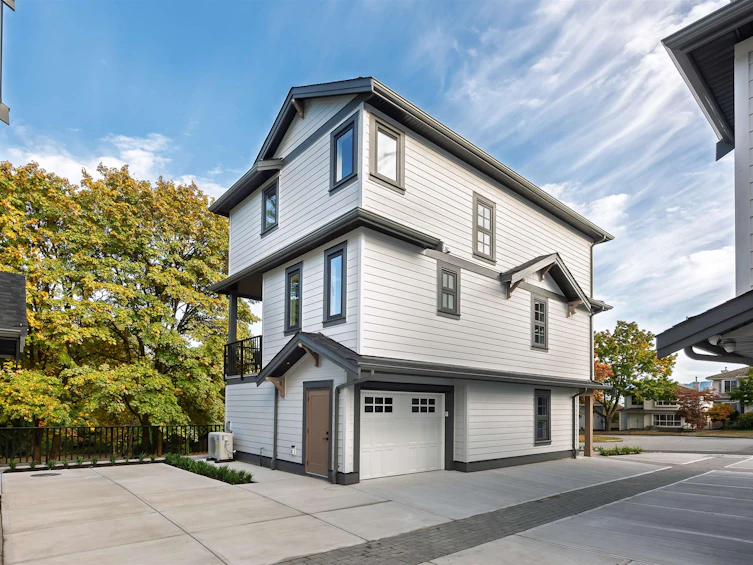 1-7609 Coldicutt Street, Burnaby, BC, V3N 3Z5 - 3