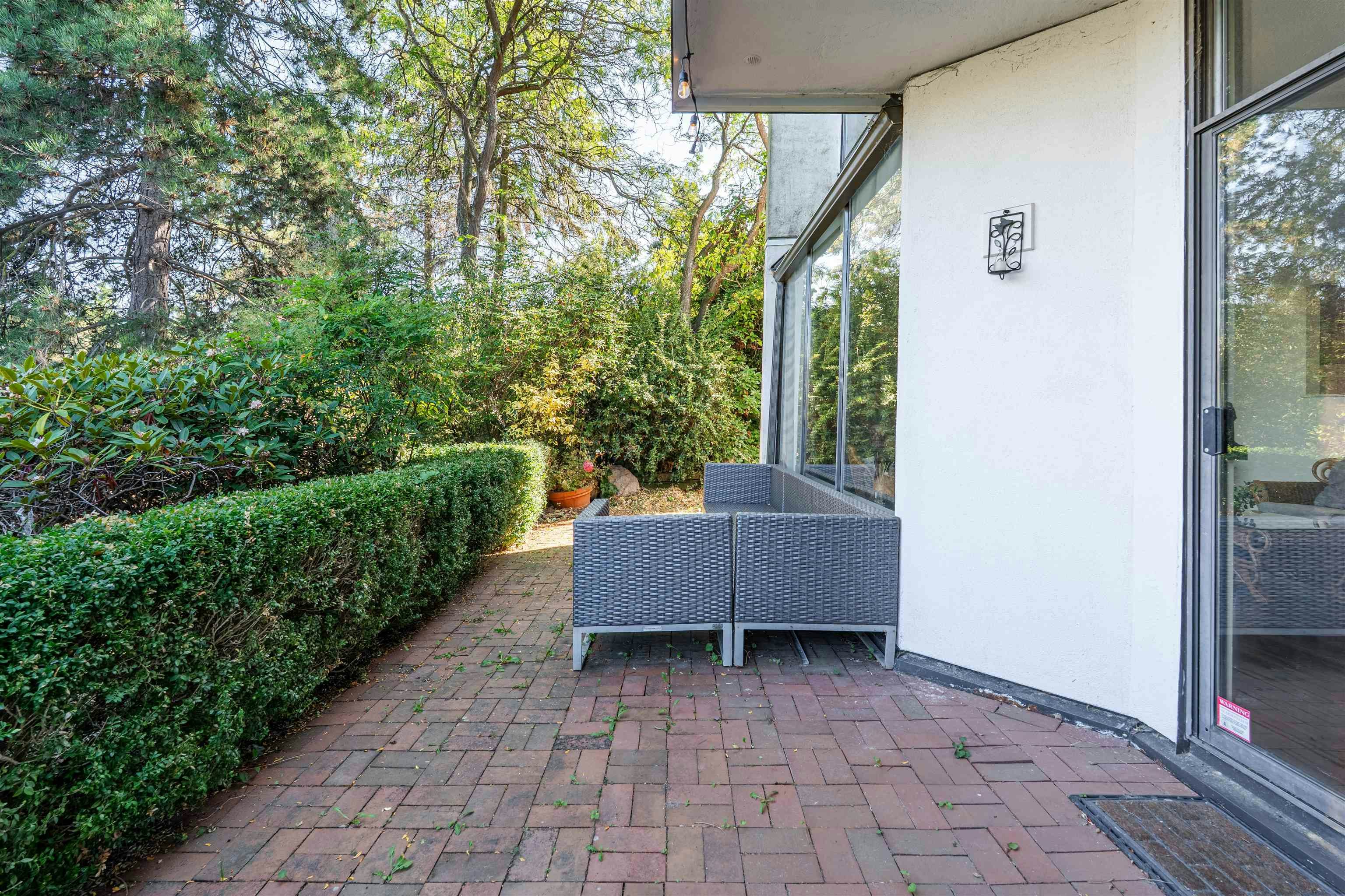 1200 Island Park Walk, Vancouver, BC, V6H 3T4 - 9