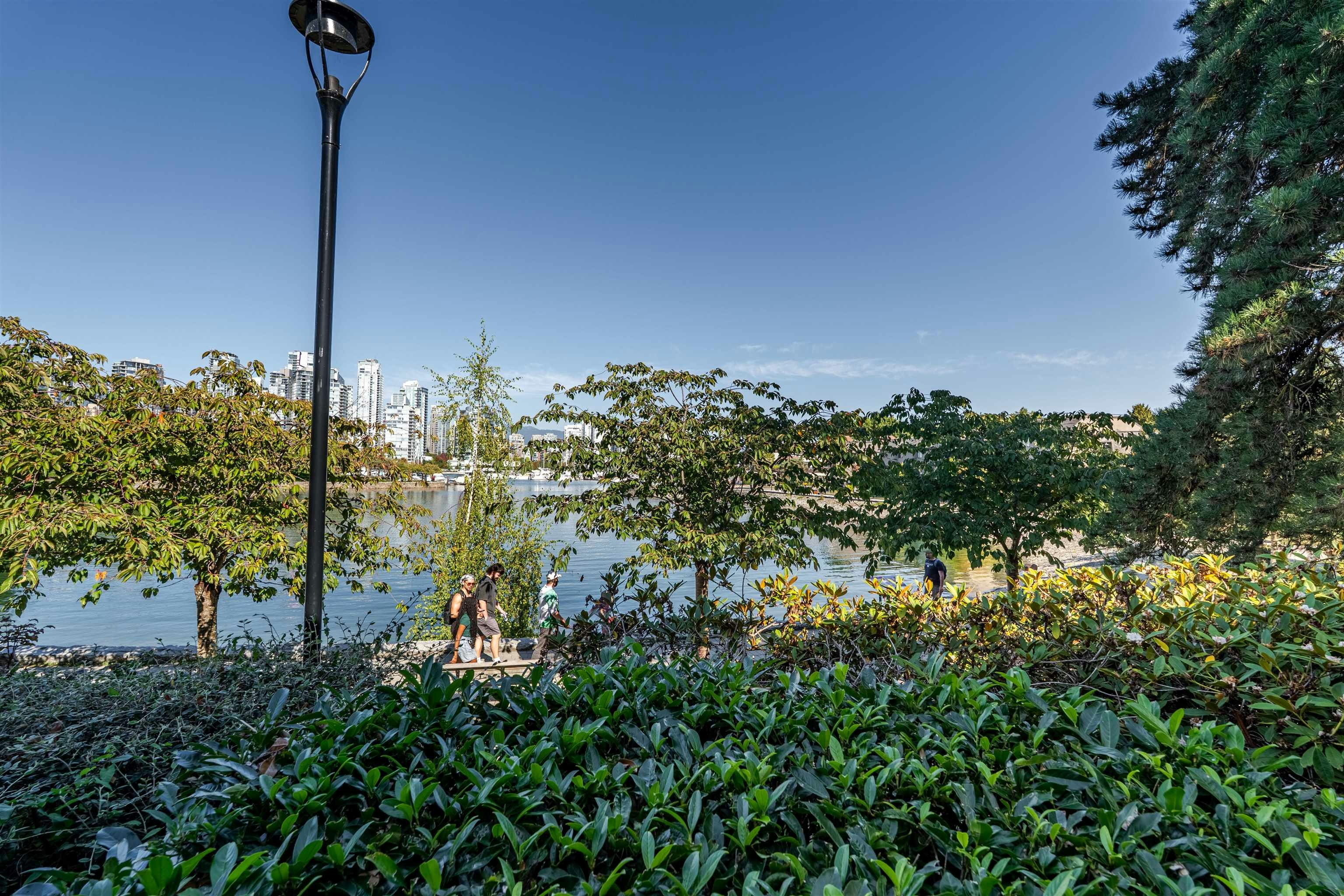 1200 Island Park Walk, Vancouver, BC, V6H 3T4 - 14