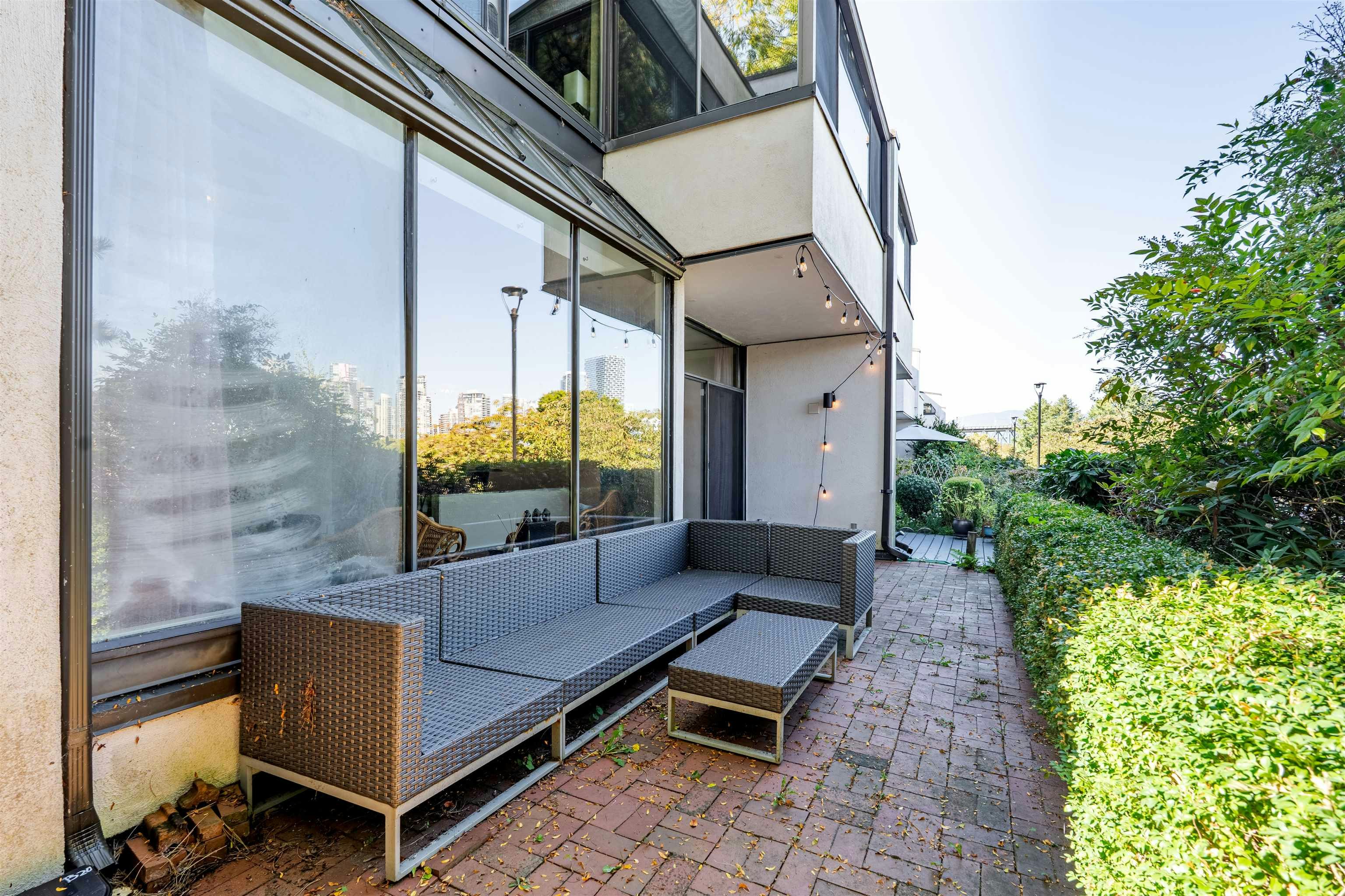 1200 Island Park Walk, Vancouver, BC, V6H 3T4 - 11