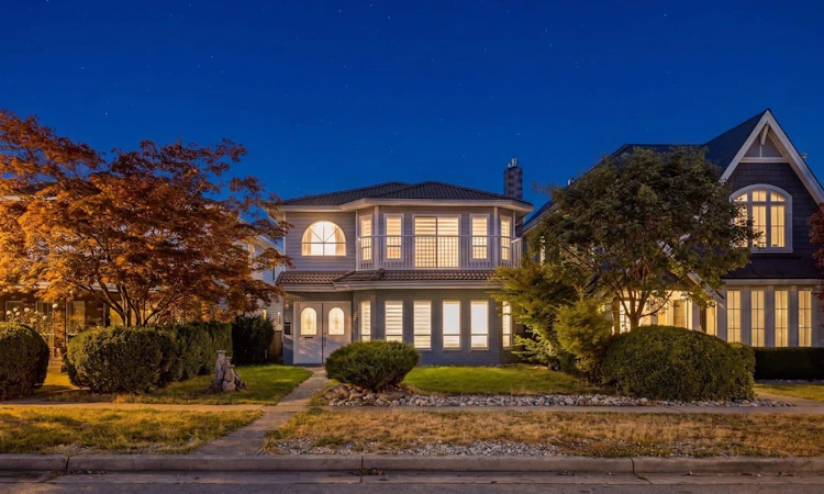4429 Pandora Street