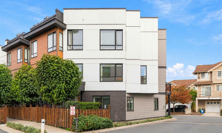 26-97949 55 Avenue