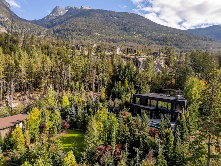 9092 Corduroy Run Court, Whistler, BC, V8E 1M1 - 39