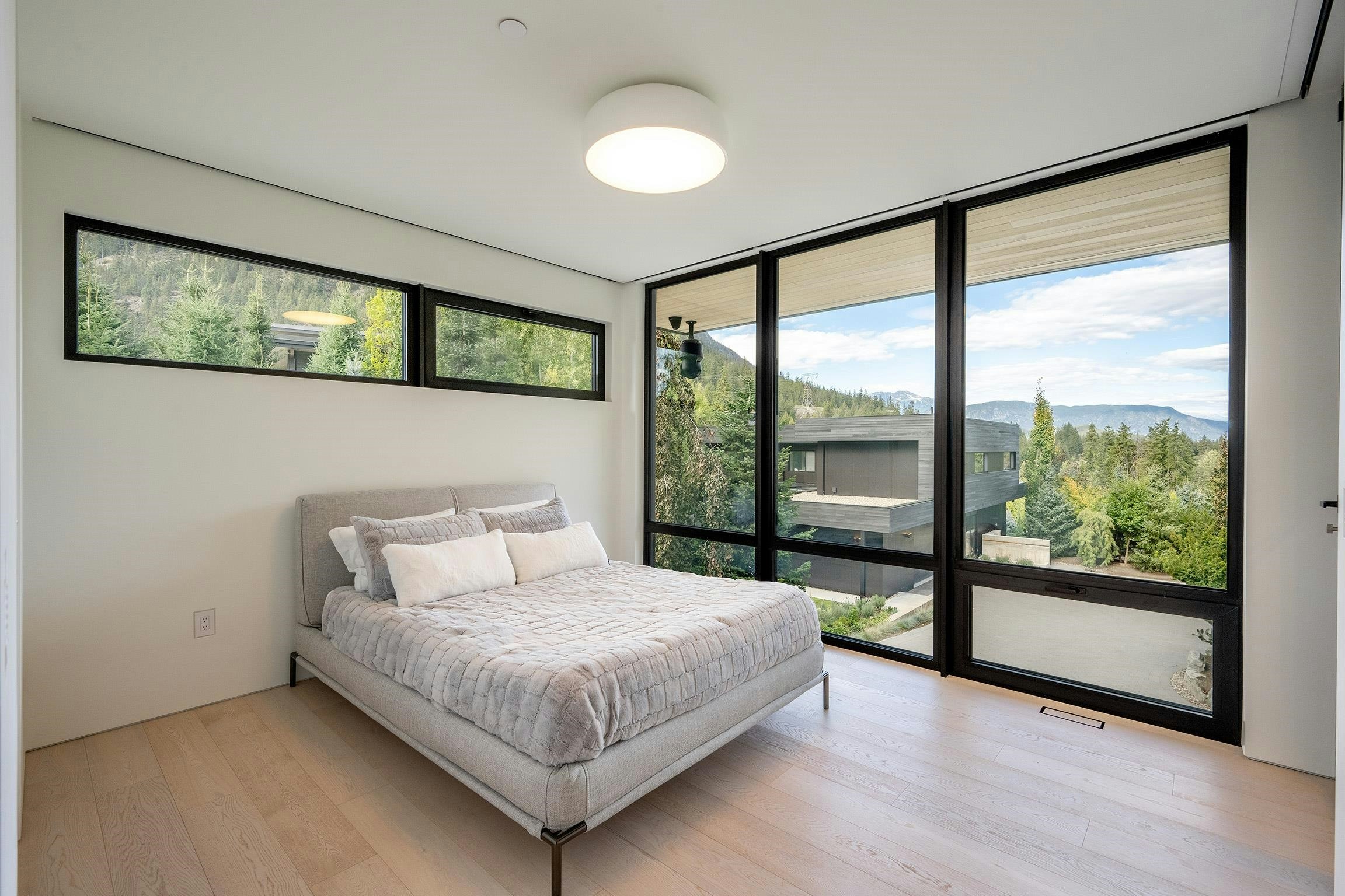 9092 Corduroy Run Court, Whistler, BC, V8E 1M1 - 33