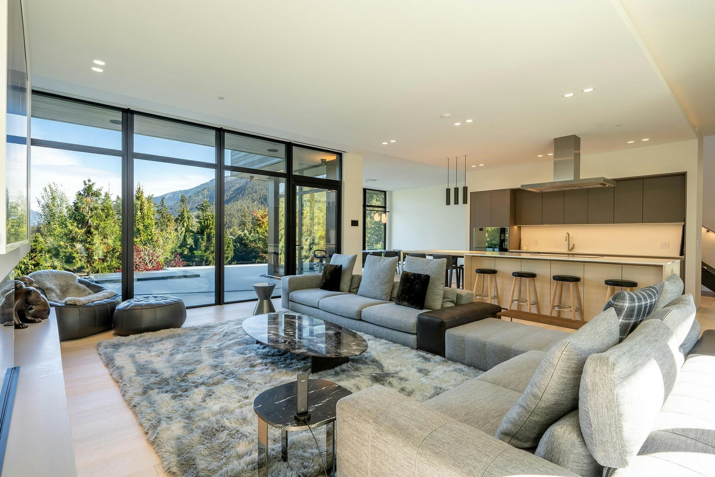 9092 Corduroy Run Court, Whistler, BC, V8E 1M1
