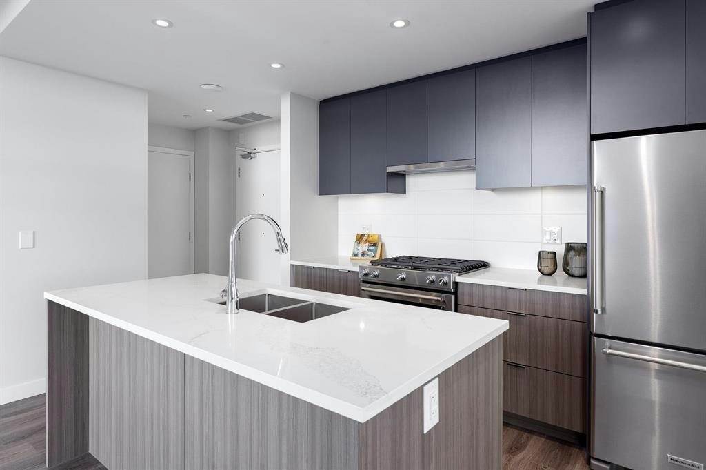90X-3430 E Kent South Avenue, Vancouver, BC, V5S 0G7 - 2