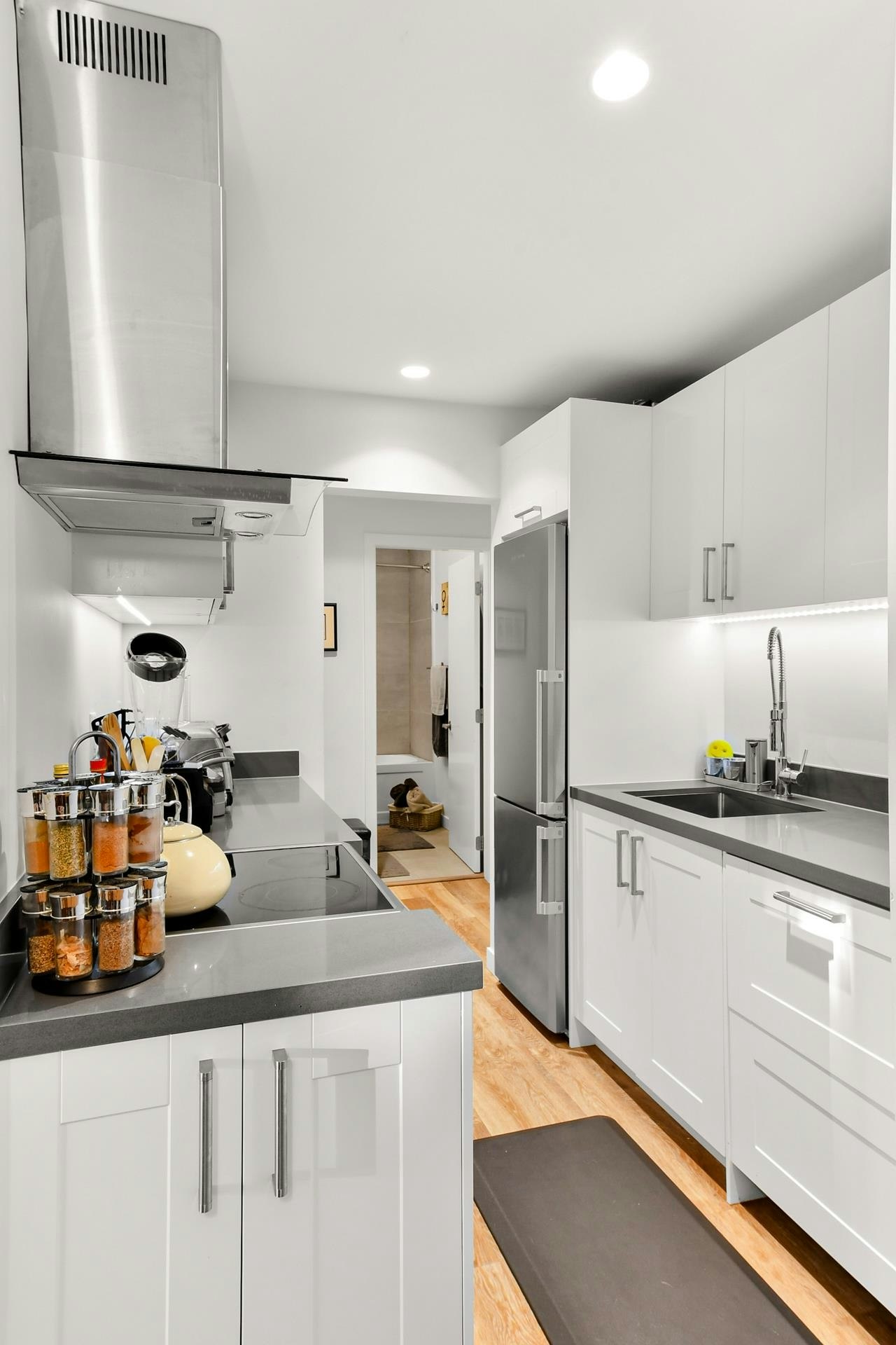 410-120 E 4th Street, North Vancouver, BC, V7L 1H6 - 8