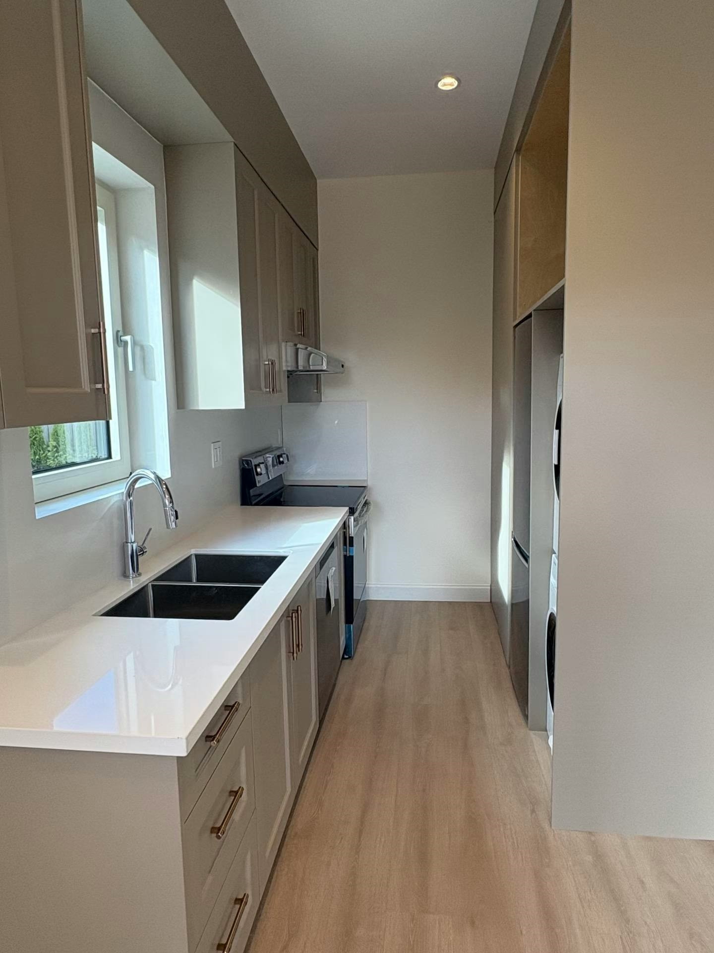 1115 W 48 Avenue, Vancouver, BC, V6M 2N4