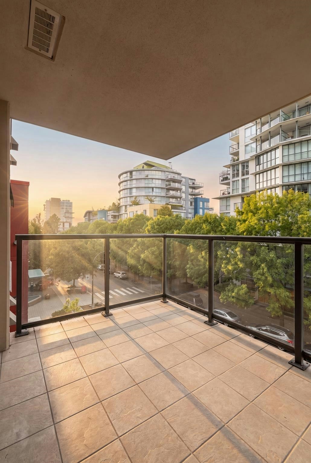 404-1428 W 6th Avenue, Vancouver, BC, V6H 4H4 - 14