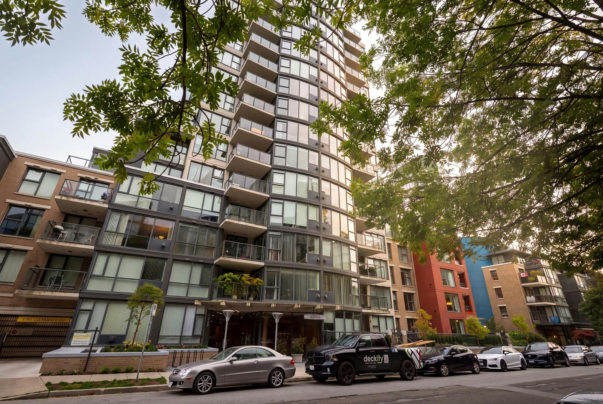 404-1428 W 6th Avenue - 3