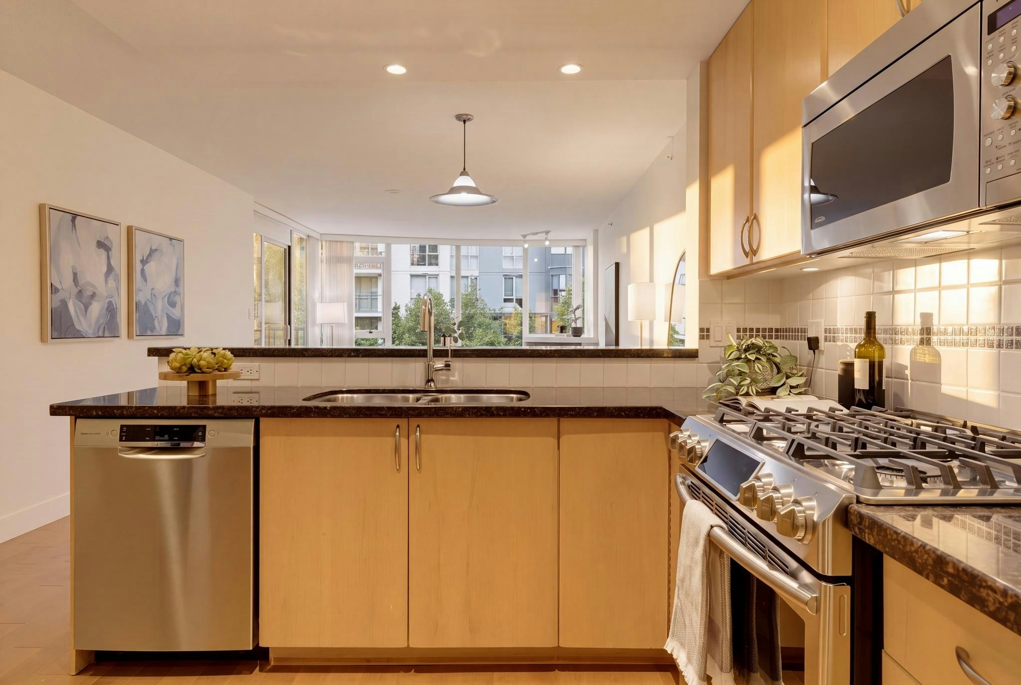 404-1428 W 6th Avenue, Vancouver, BC, V6H 4H4 - 18