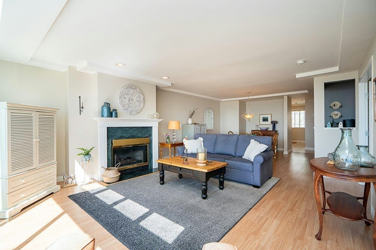 3rd Floor-15165 Marine Drive, Surrey, BC, V4B 1C5 - 4