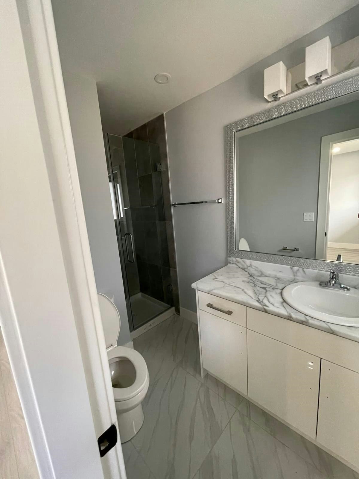 13272 97 Avenue - 5