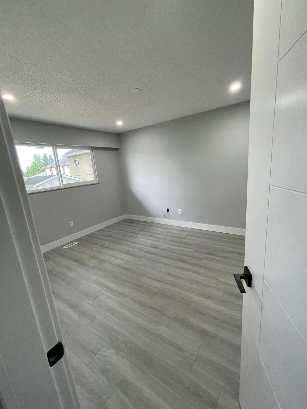 13272 97 Avenue - 4