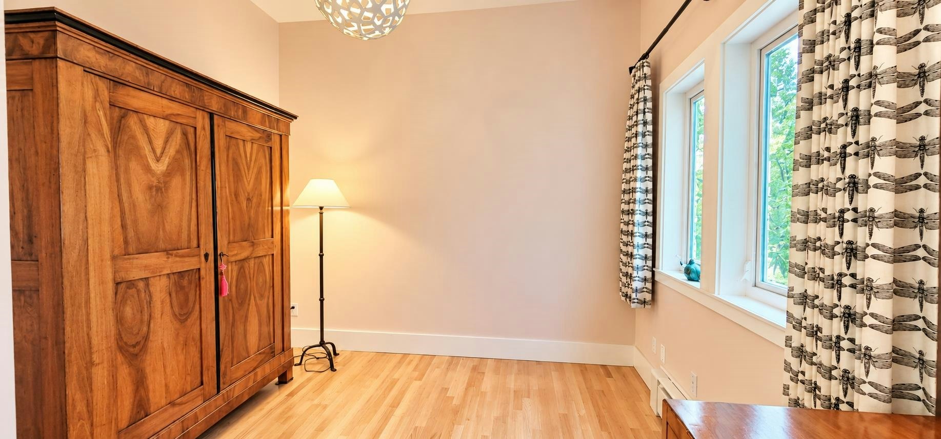 2491 W 14th Avenue, Vancouver, BC, V6K 2W4 - 7