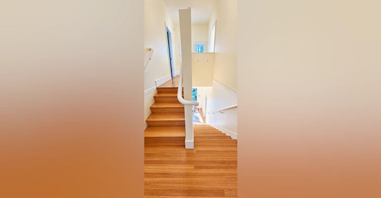 2491 W 14th Avenue, Vancouver, BC, V6K 2W4 - 9