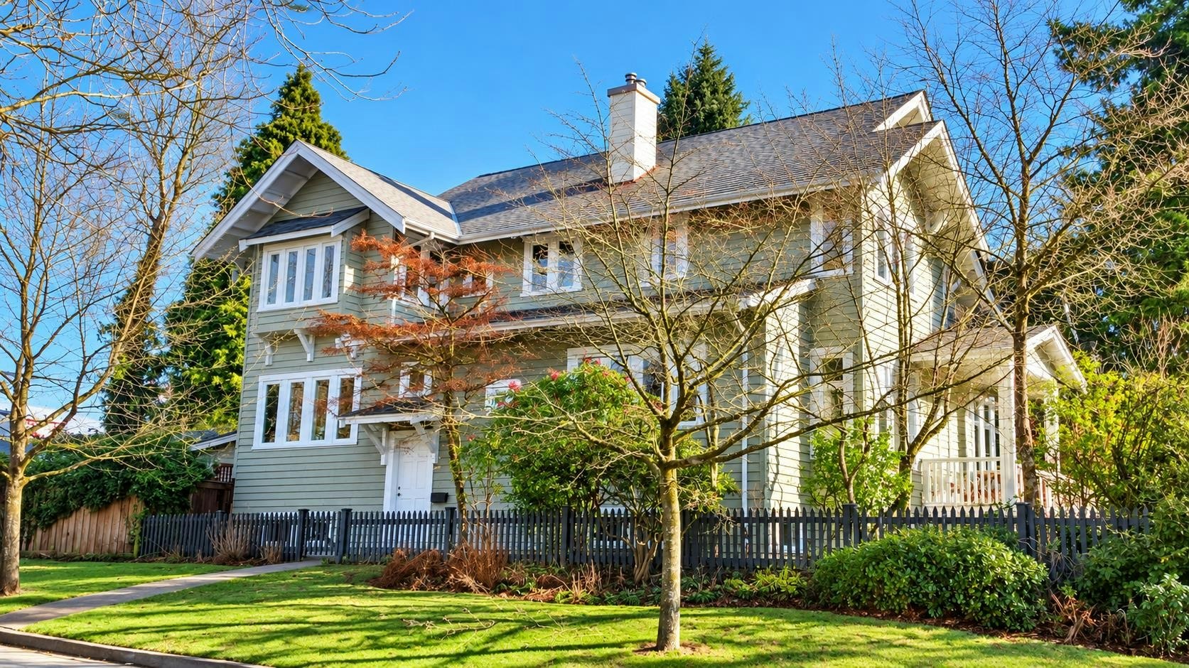 2491 W 14th Avenue, Vancouver, BC, V6K 2W4