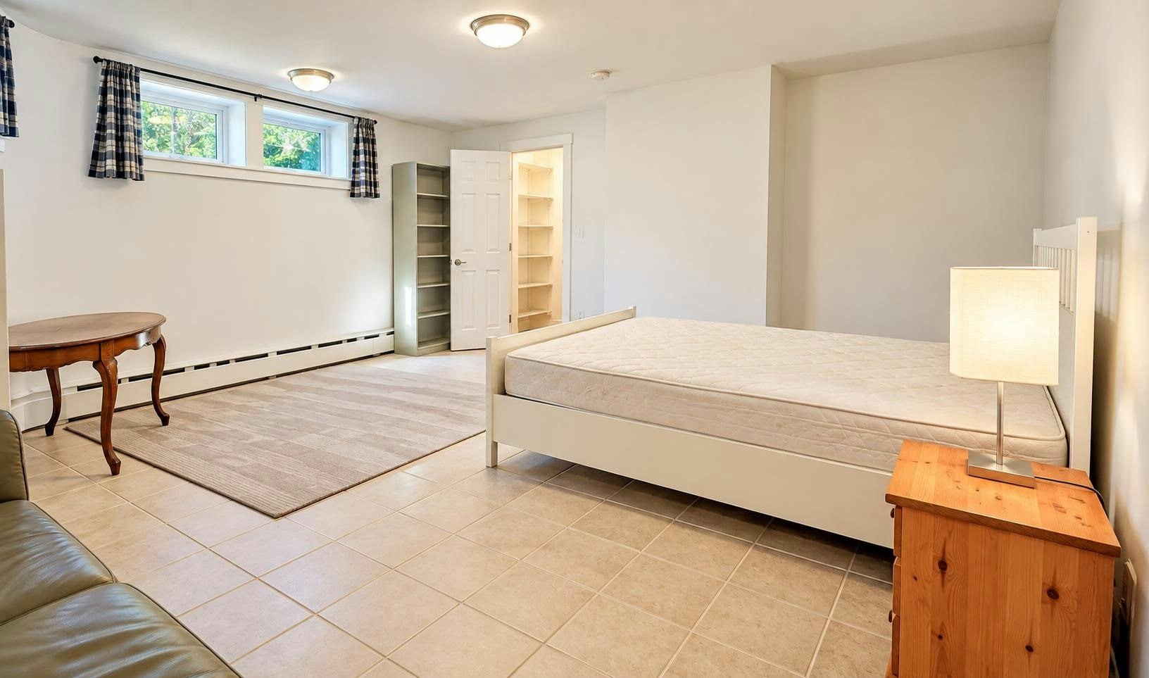 2491 W 14th Avenue, Vancouver, BC, V6K 2W4 - 18