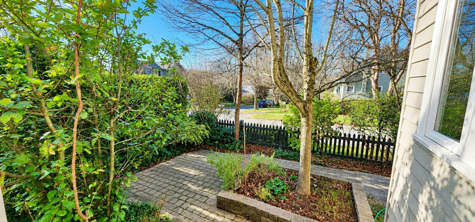 2491 W 14th Avenue, Vancouver, BC, V6K 2W4 - 26