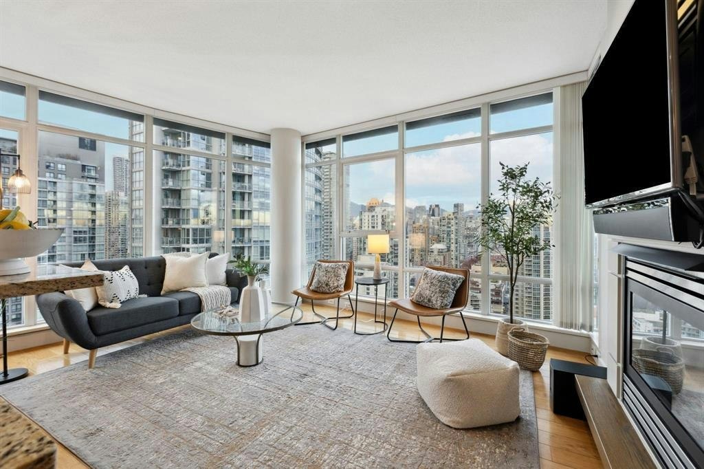 220X-1483 Homer Street, Vancouver, BC, V6Z 3C7