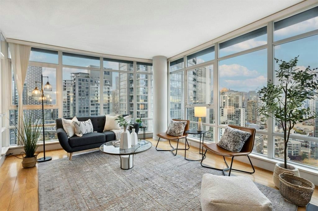 220X-1483 Homer Street, Vancouver, BC, V6Z 3C7 - 2