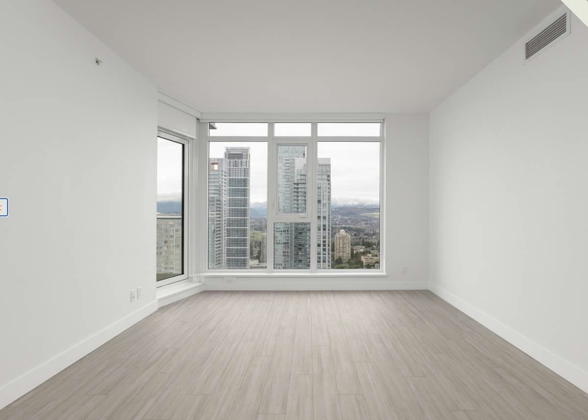 4458 Beresford Street, Burnaby, BC, V5H 0J1 - 3